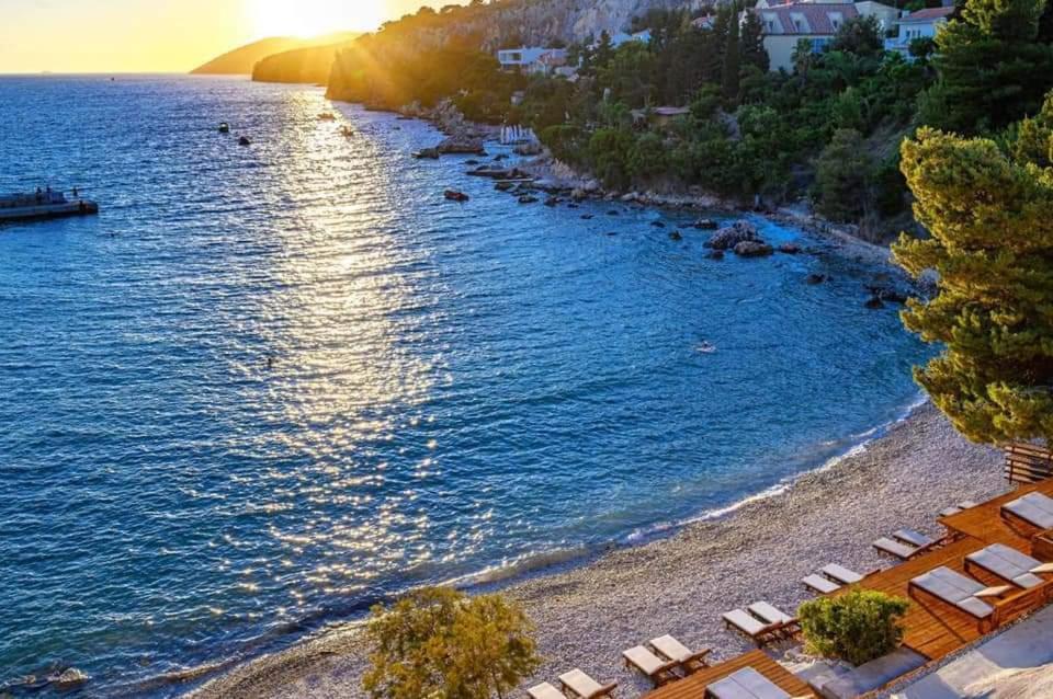 Apartments Tatjana Dominis Hvar Town Bagian luar foto