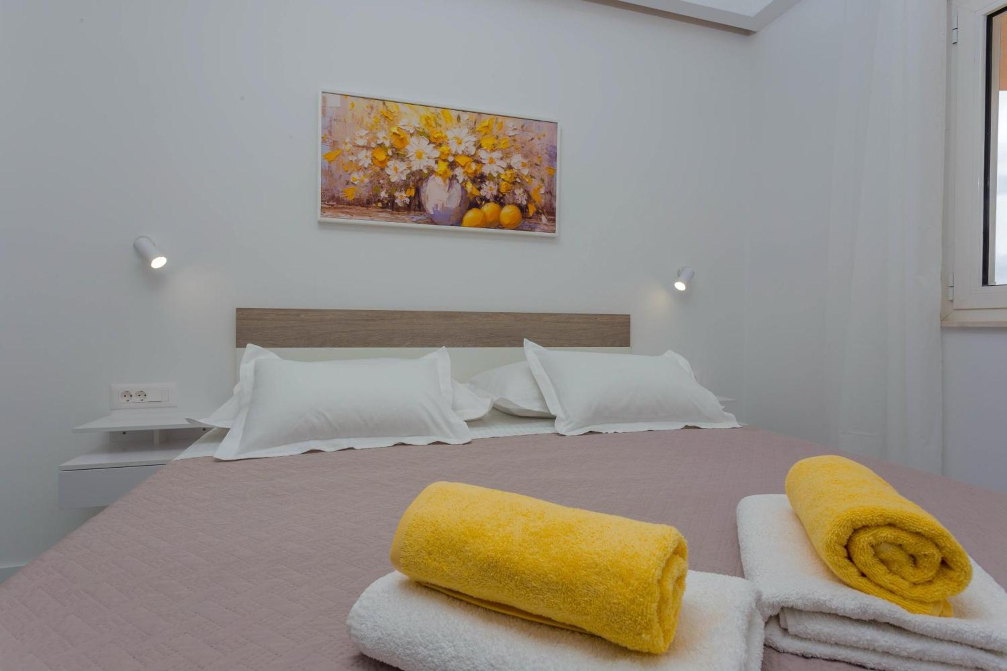Apartments Tatjana Dominis Hvar Town Ruang foto