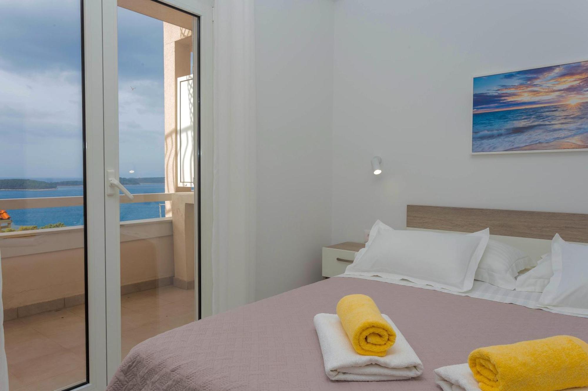 Apartments Tatjana Dominis Hvar Town Ruang foto
